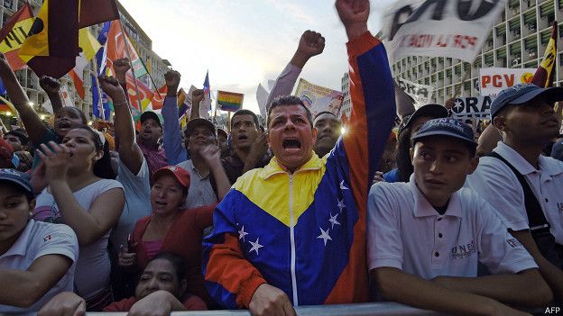 Piden a Corte de la Haya 151109232238_sp_venezuela_maduro_supporters__624x351_afp