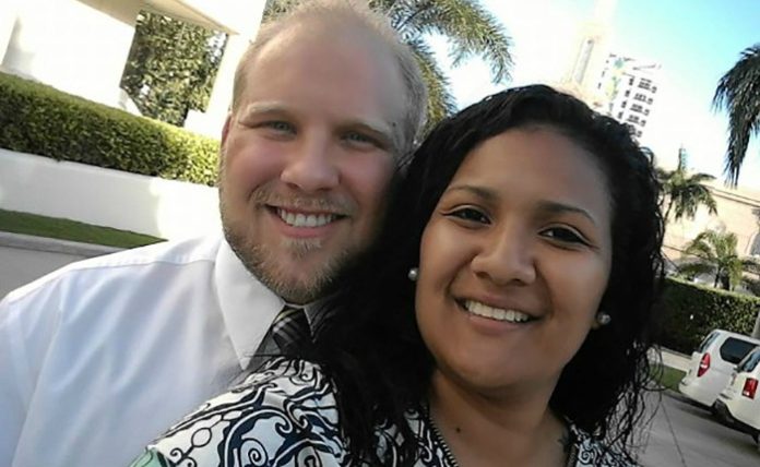 josh-and-thamy-Holt