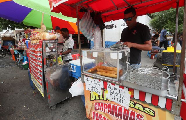 El Rebusque, un medio de supervivencia para muchos venezolanos en Cúcuta
