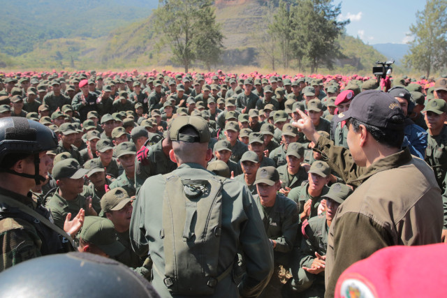 militares-maduro-2